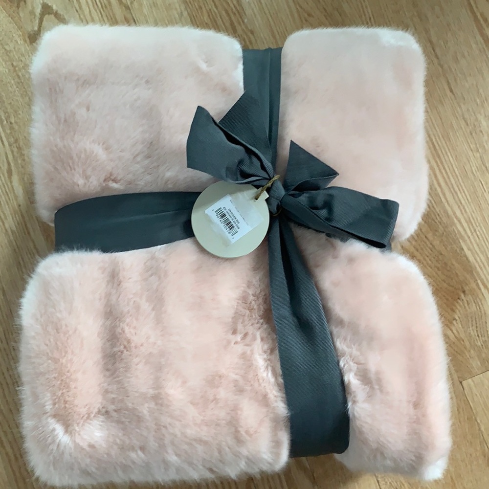 Pink throw blanket